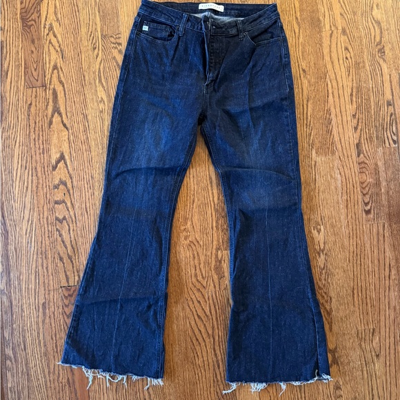 Signature High Rise Flare Jeans with Frayed Edge - Picture 3 of 7